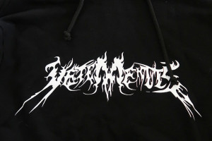 球迷街头偶遇C罗!签名合影来者不拒,亲和力爆棚! 球迷街头偶遇C罗!签名合影来者不拒,亲和力爆棚!